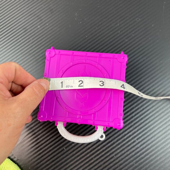 Disney Frozen Mini Playset With Anna Figure & Furniture Case with Handle - Picture 13 of 14